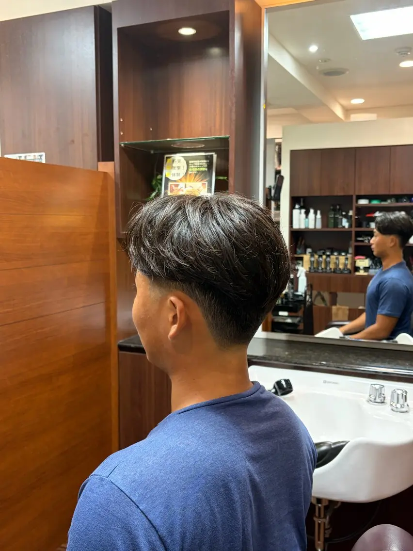 メンズ センターパート 加藤 啓吾のヘアスタイル