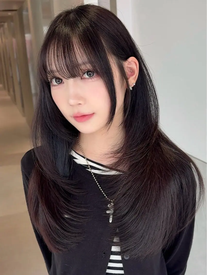 セミロング ハッシュカット 金丸 祐也のヘアスタイル