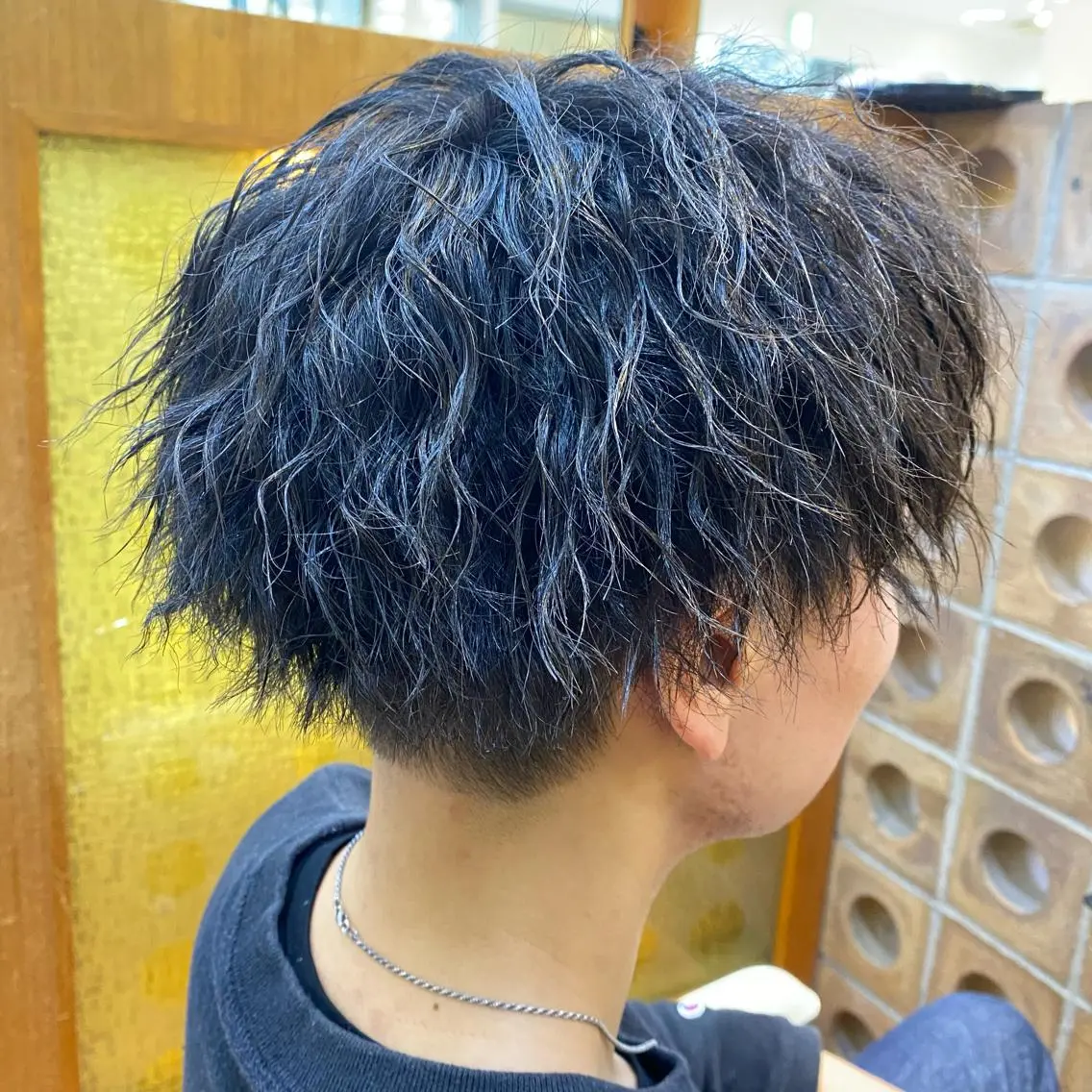 ショート パーマ メンズ メンズパーマ ツイストスパイラルパーマ スパイラルパーマ カット ヘアカラー ヘッドスパ メンズ/韓国レイヤー /透明感カラー那須野のヘアスタイル
