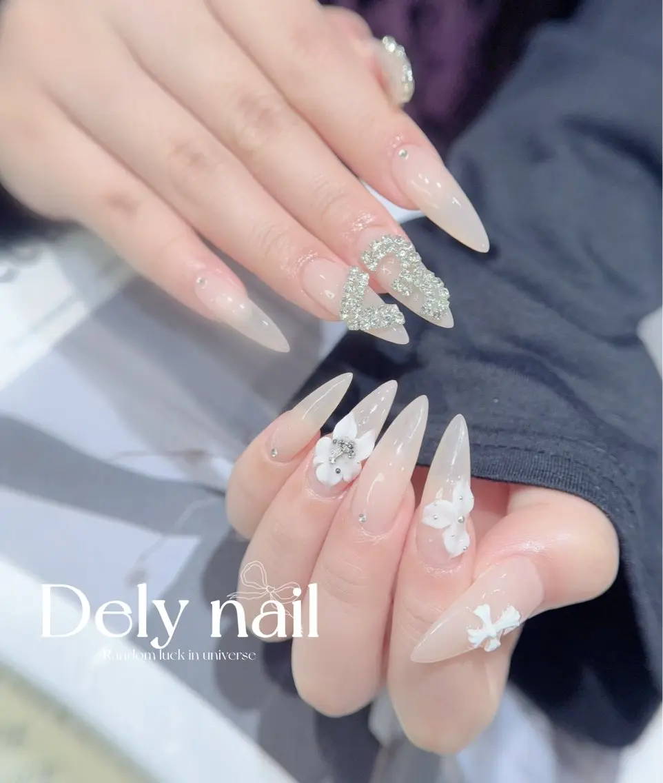 ネイル ハンドネイル Dely Nailのネイルデザイン