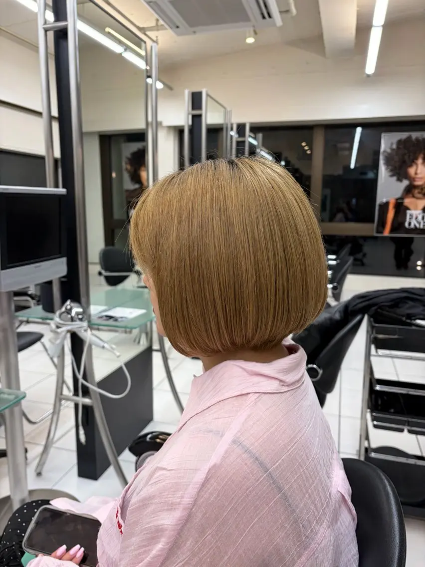ショート ショートボブ ボブ ショートヘア 新開 夏菜のヘアスタイル