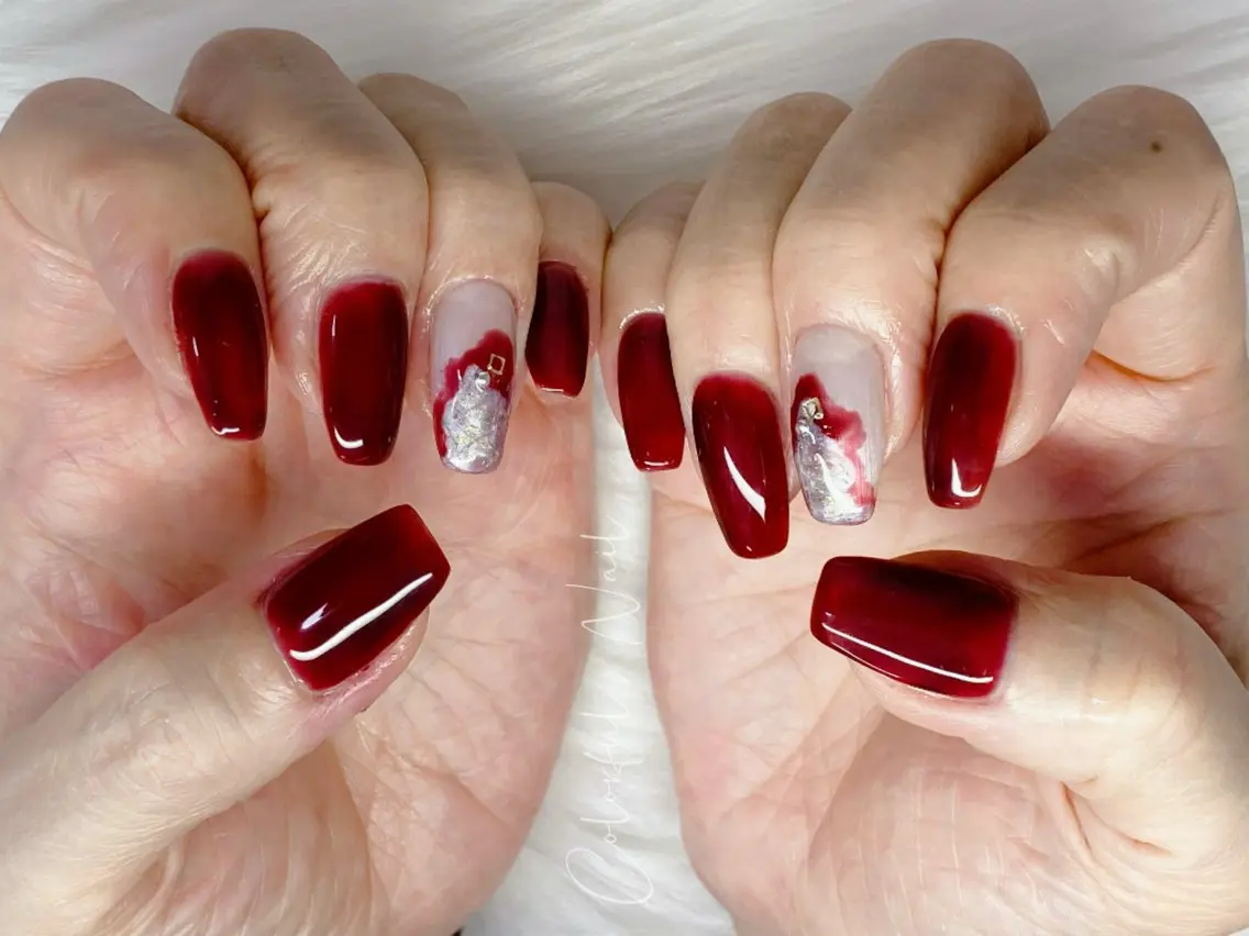 ネイル フラッシュネイル フットネイル フレンチネイル ジェルネイル ガラスフレンチ 🎀Colorful 💅Nailのネイルデザイン