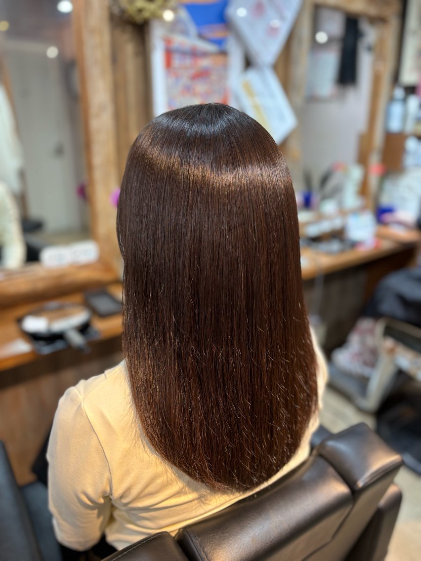 ロング カット 縮毛矯正 多幸感 /透明感カラー/リサのヘアスタイル