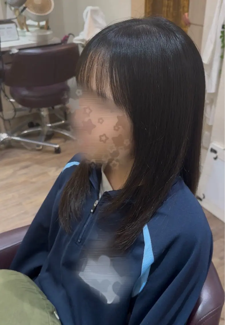 セミロング レイヤーカット o chihanaのヘアスタイル