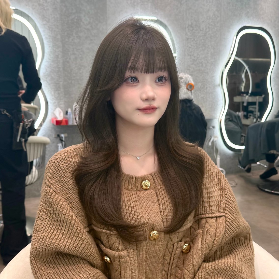 セミロング カラー ヘアアレンジ カット ヘアカラー ブリーチなしW🎀 髪質改善／はのんのヘアスタイル