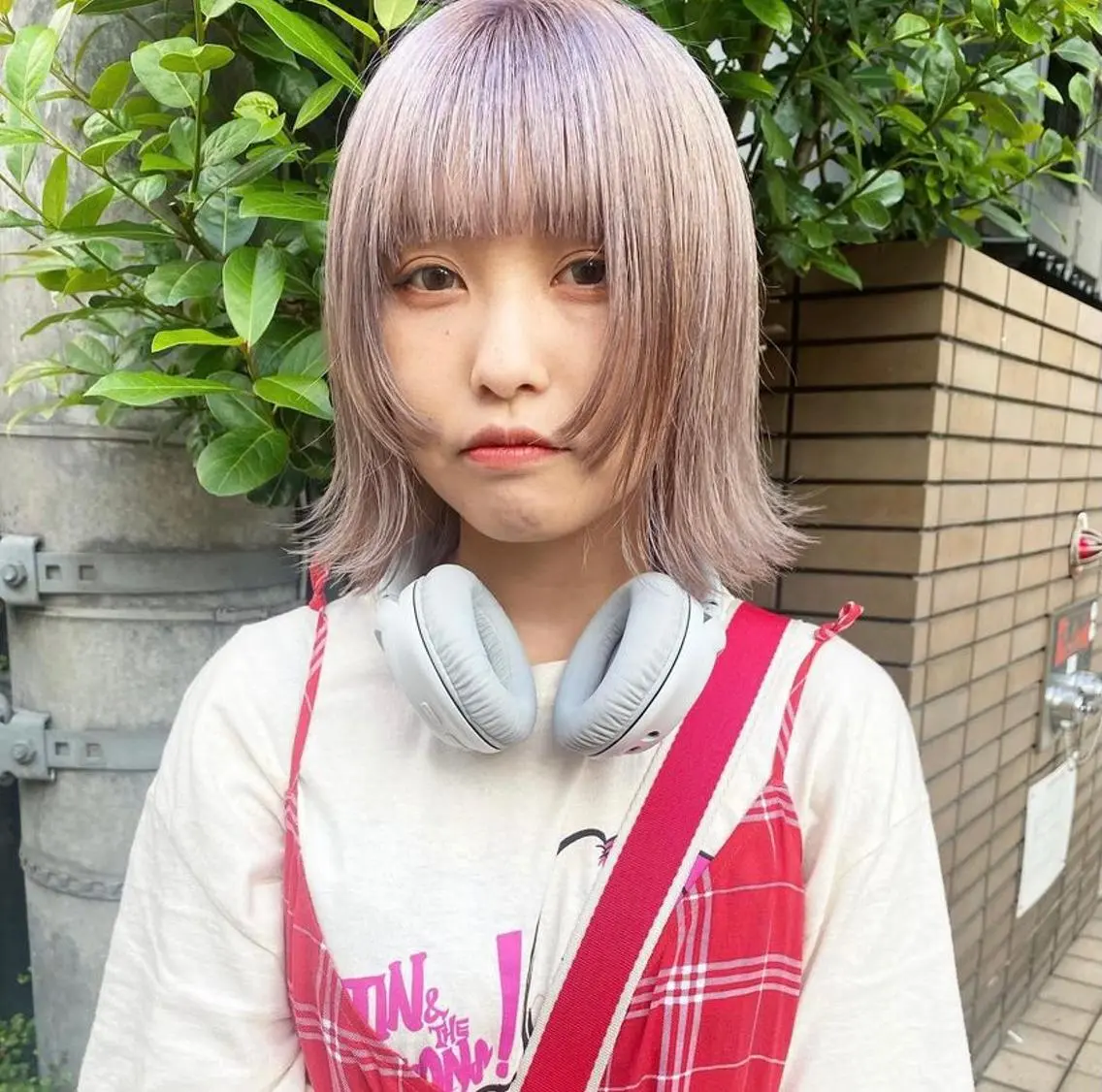 ミディアム カラー ヘアアレンジ 顔周りカット 福岡似合わせレイヤー /ウルフ/ハイトーンのヘアスタイル