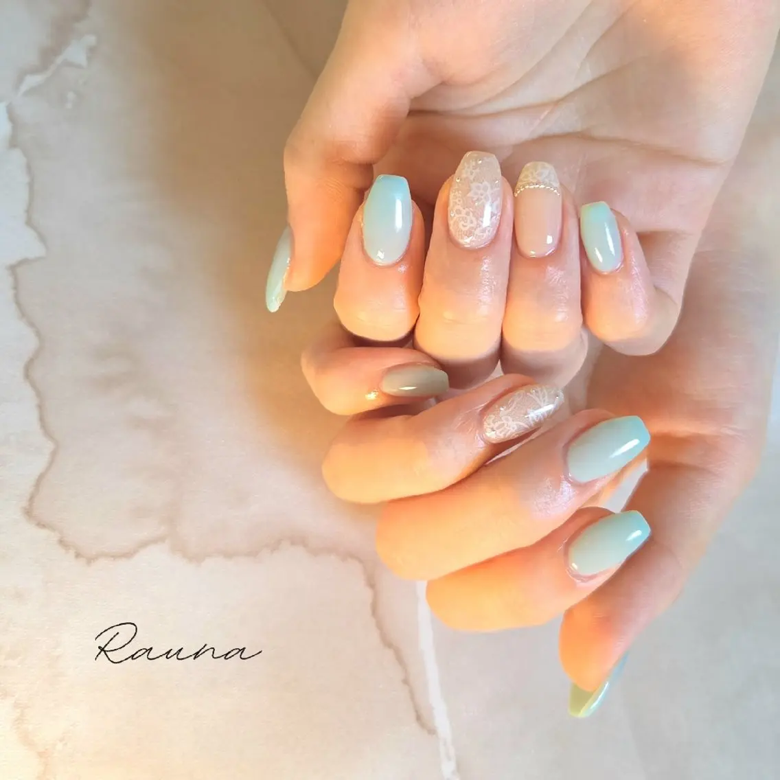 ネイル ハンドネイル Rauna nailsalon のネイルデザイン