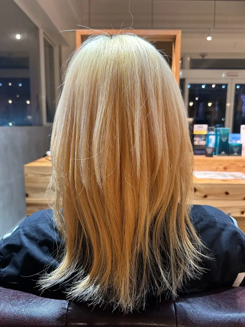 カラー 仲宗根 瑞希のヘアスタイル