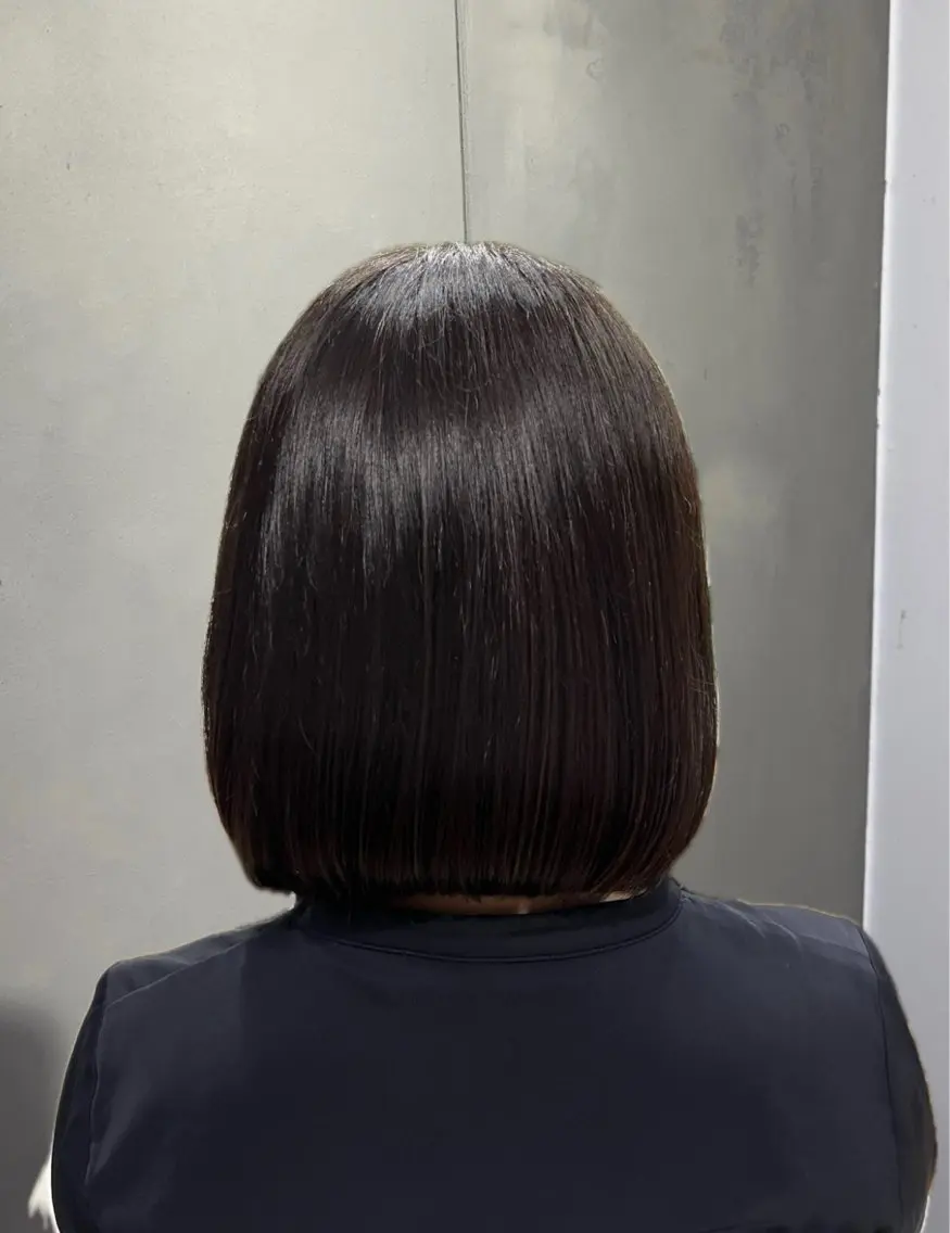 ミディアム ボブ カット ヘアカラー スキバサミを使わない カット✂︎カズマのヘアスタイル