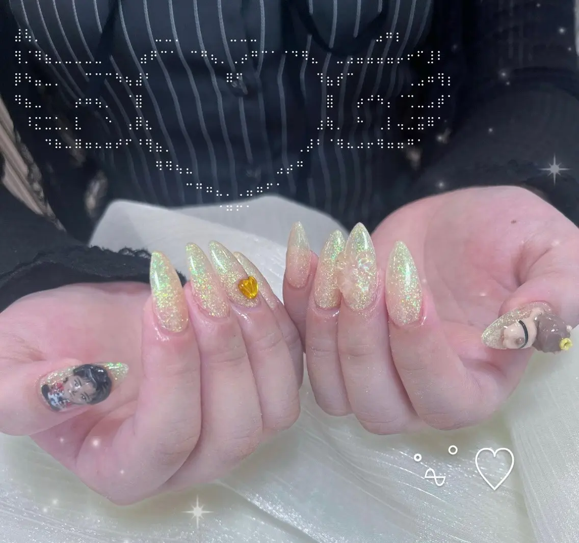 ネイル MOMOKA .⋆♱のネイルデザイン