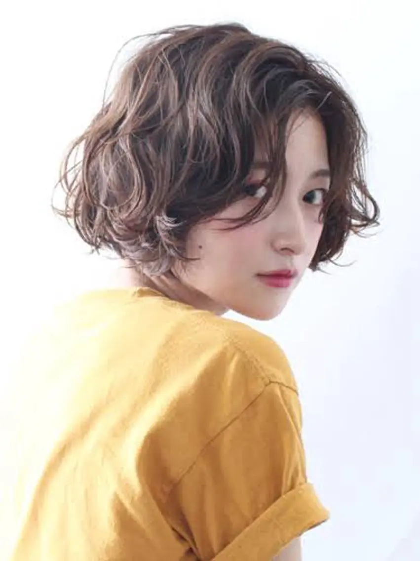 ミディアム パーマ ヘアメイク金坂 /カットカラー/のヘアスタイル
