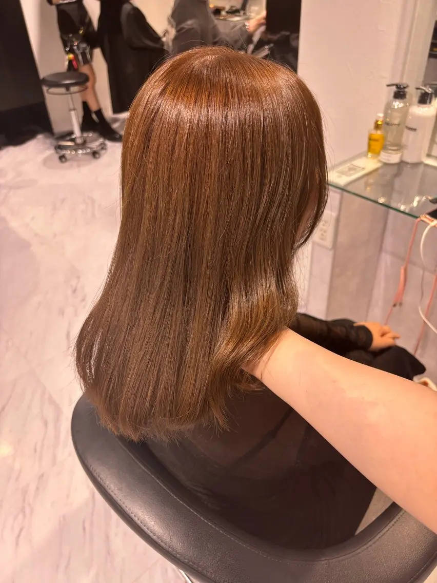 セミロング カラー 表参道♡暗髪♡ 艶カラー♡アユミのヘアスタイル