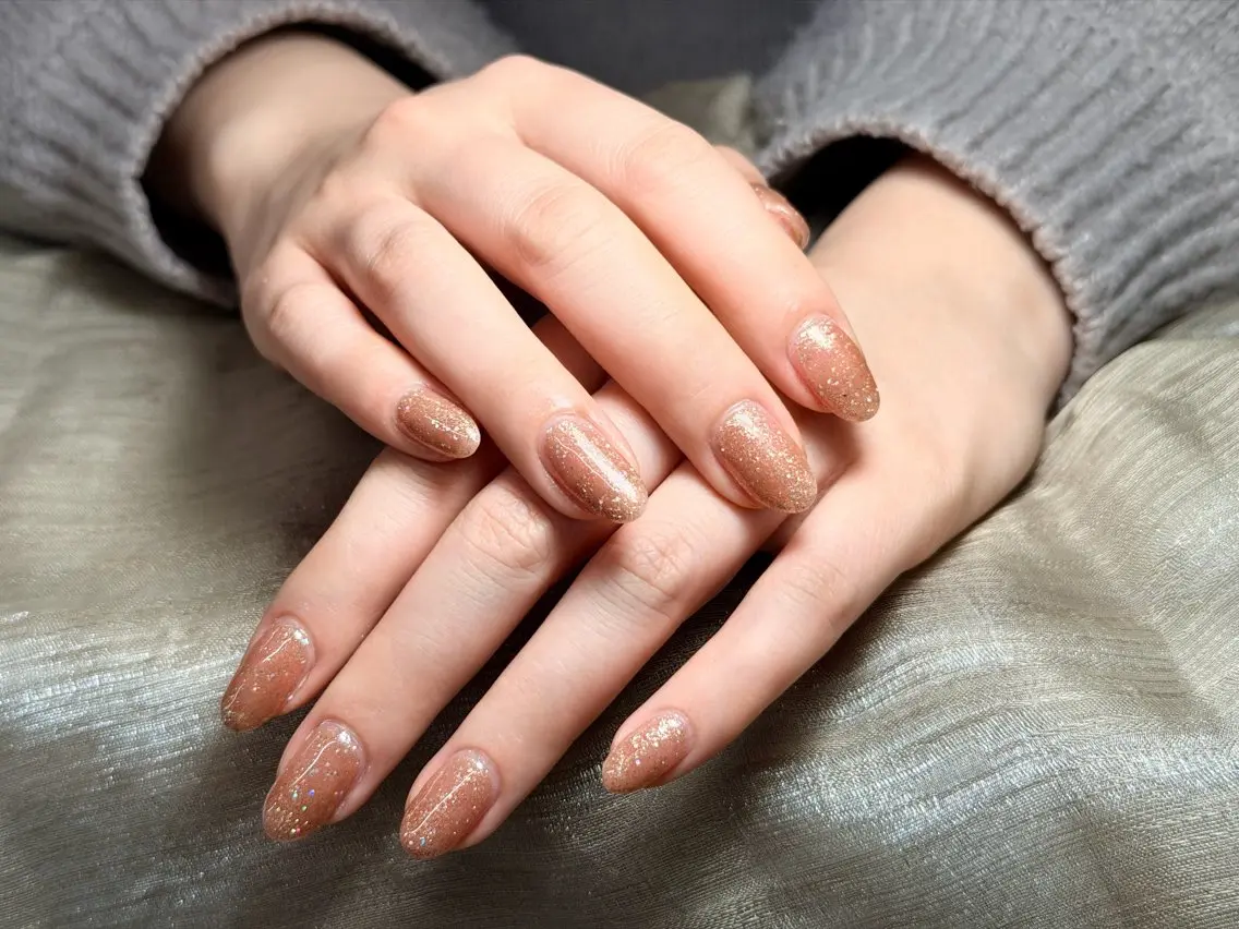 ネイル オーロラネイル ブルー チークネイル フットネイル フレンチネイル ハンドネイル GIN NAILのネイルデザイン
