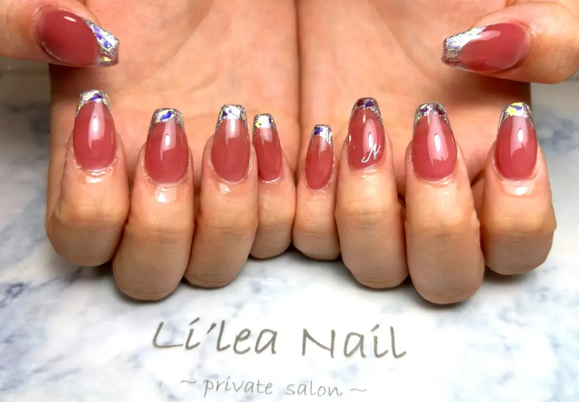 ネイル Li'leaNail AINAのネイルデザイン