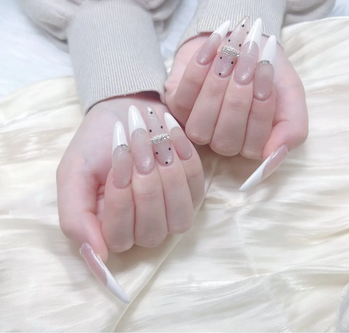 ネイル ハンドネイル uu ネイルサロン関内🌼のネイルデザイン