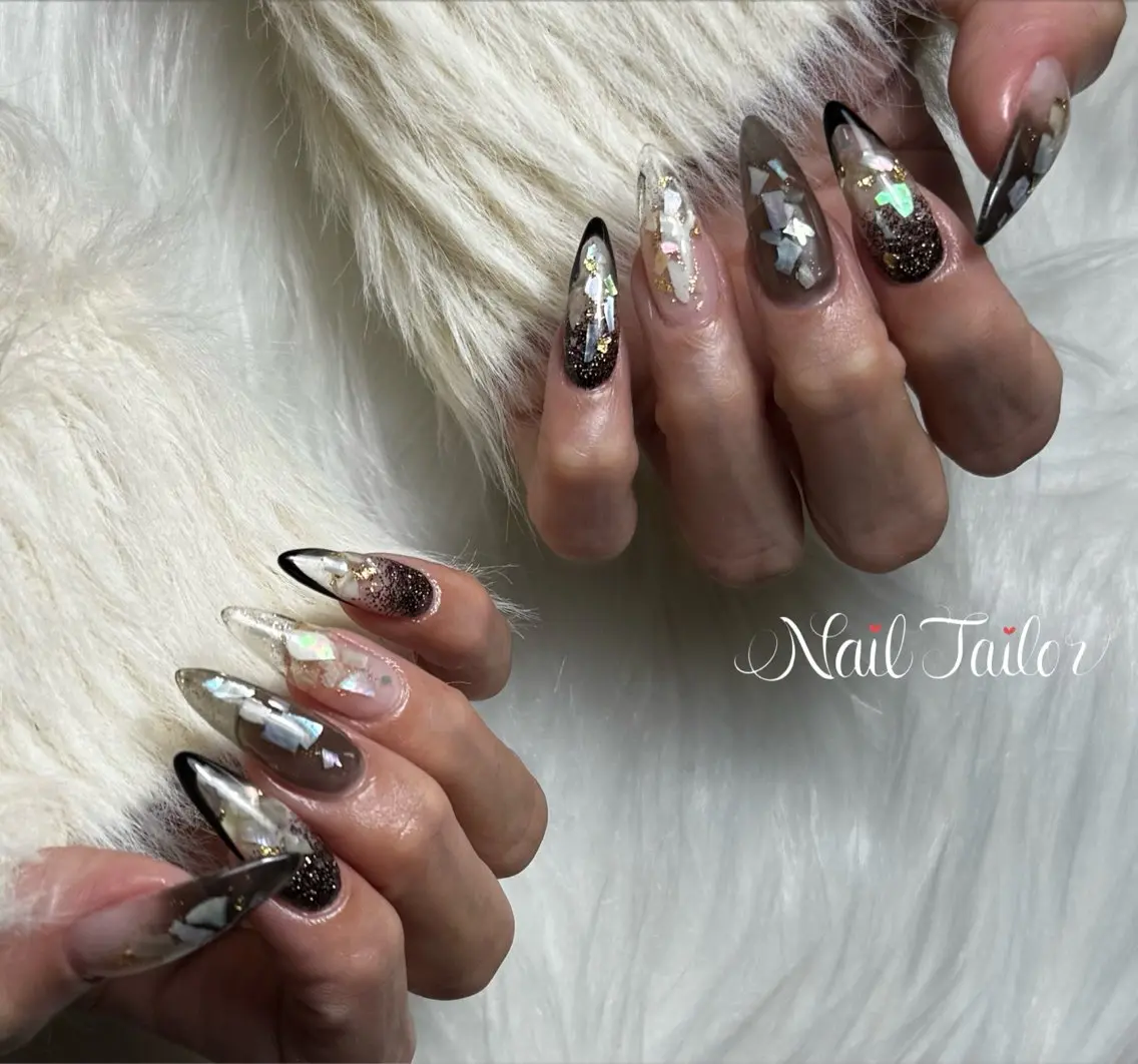 ネイル アートネイル クリアネイル 長さ出し 氷ネイル・うるうるネイル キラキラネイル NailTailor ネイルテイラーのネイルデザイン