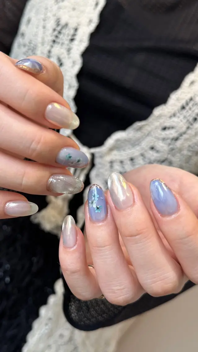 ネイル ブルー フラワーネイル フレンチネイル マグネットネイル ミラーネイル ハンドネイル pointillé .ayaのネイルデザイン