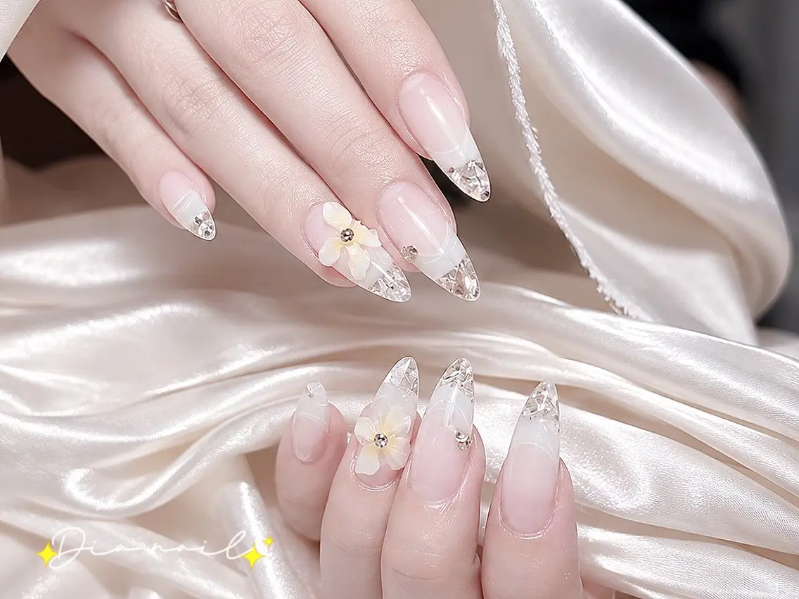 ネイル フットネイル 韓国ネイル レース マグネットネイル ニュアンスネイル ハンドネイル Dia nail サロンのネイルデザイン