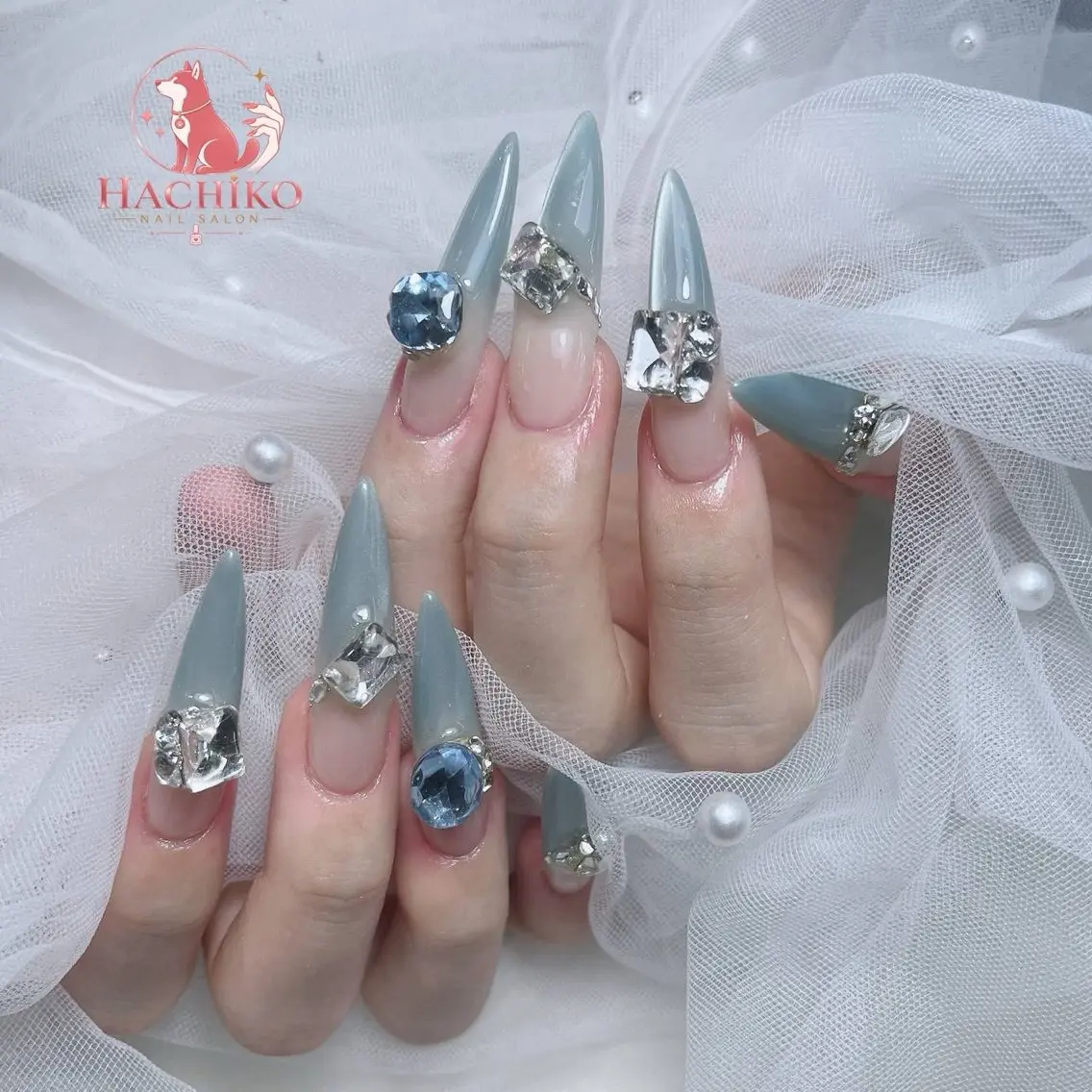 ネイル チークネイル クリアネイル ガーリー キラキラネイル 韓国ネイル ハンドネイル Hachiko Nail Salonのネイルデザイン