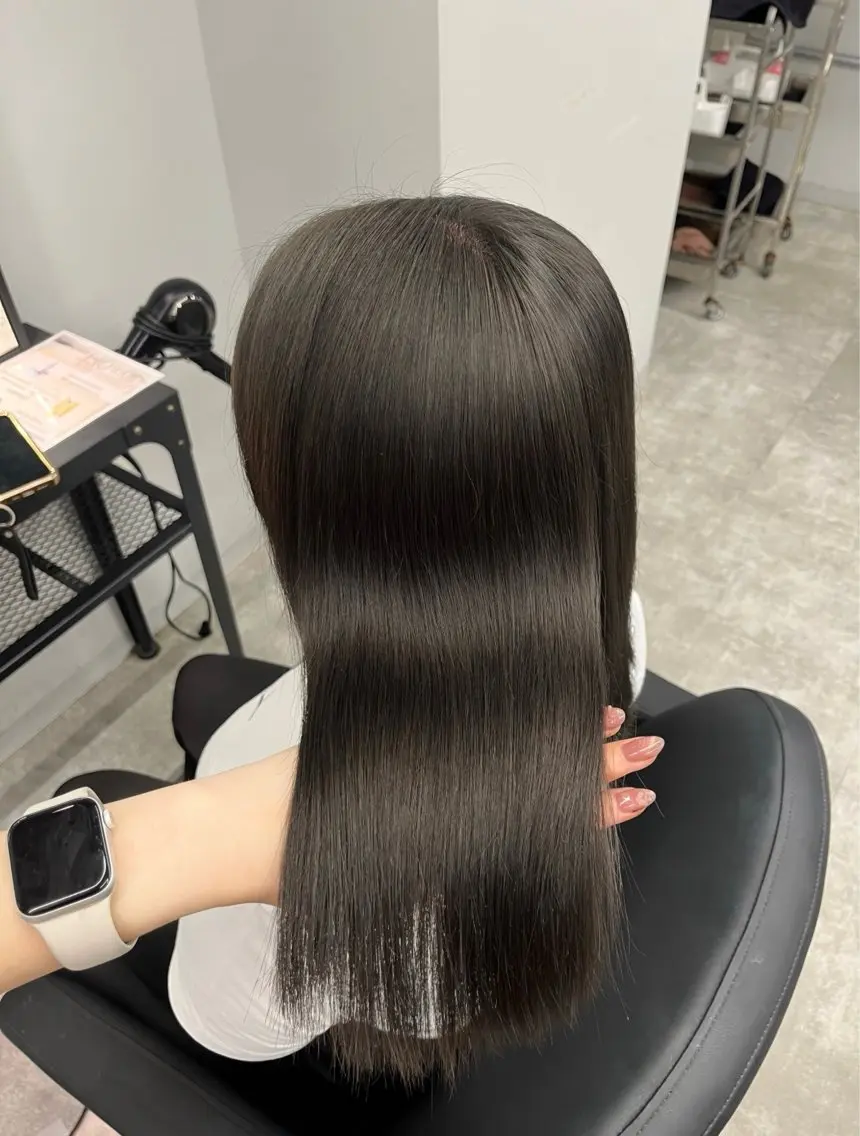 ロング ヘアカラー ミルクティー /asumi♡のヘアスタイル