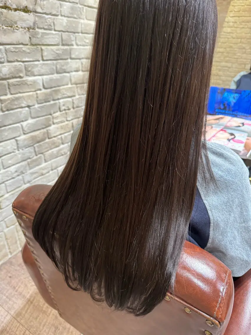 ロング カラー ブラウンカラー 野口 菜緒のヘアスタイル