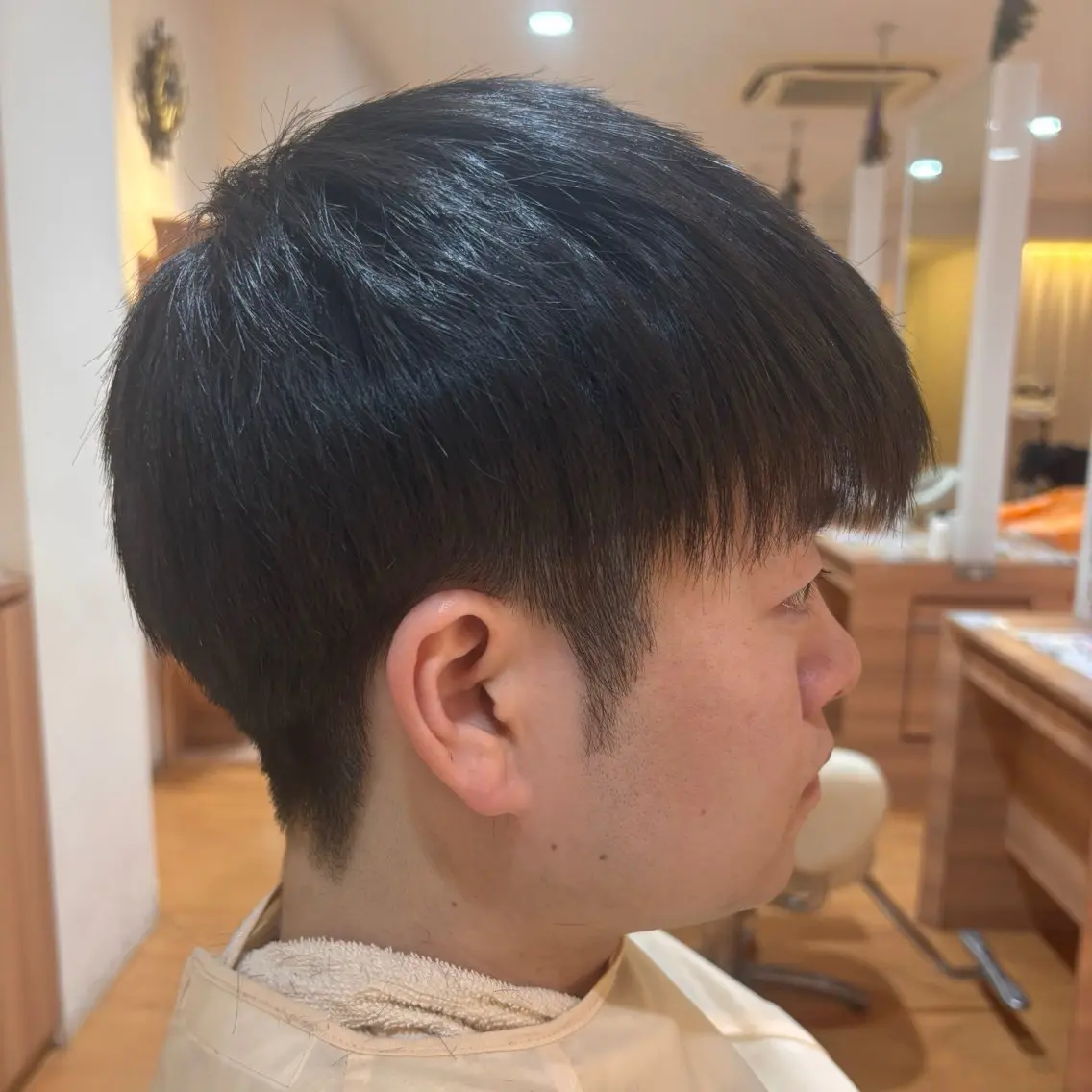メンズ 岡 愛梨のヘアスタイル