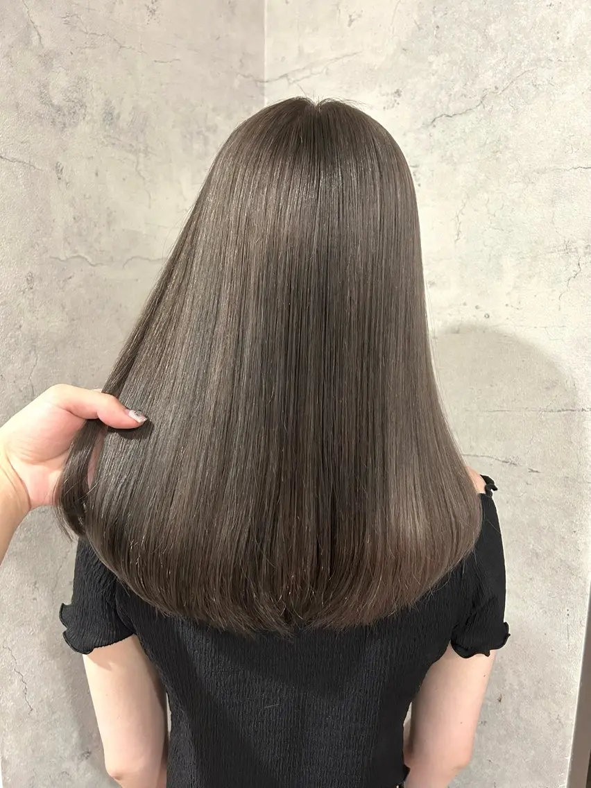 ミディアム カラー 透明感カラー グレージュ ヘアカラー トリートメント パーソナルカラー 診断🍀マリンのヘアスタイル