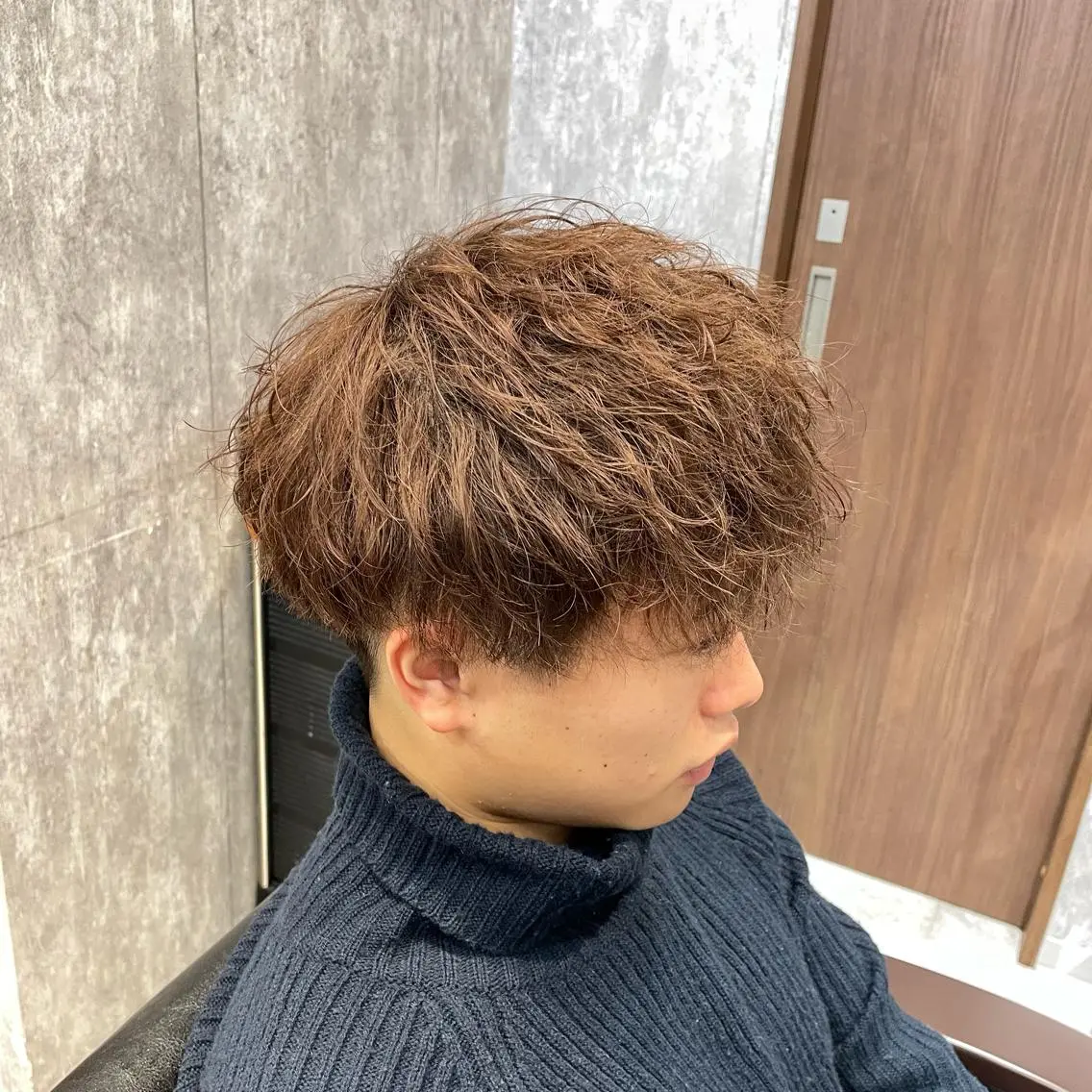 ショート カラー パーマ メンズ マッシュ メンズパーマ スパイラルパーマ 🔥メンズ超特化🔥 青木海斗のヘアスタイル