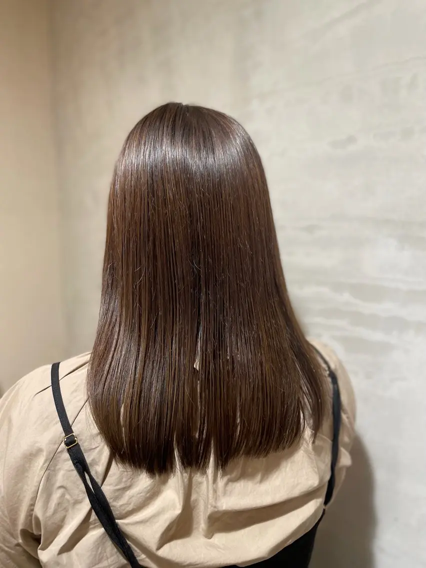 ロング カラー アッシュ アッシュブラウン ブラウンカラー 透明感カラー オレンジ ヘアカラー momoka 女性限定のヘアスタイル