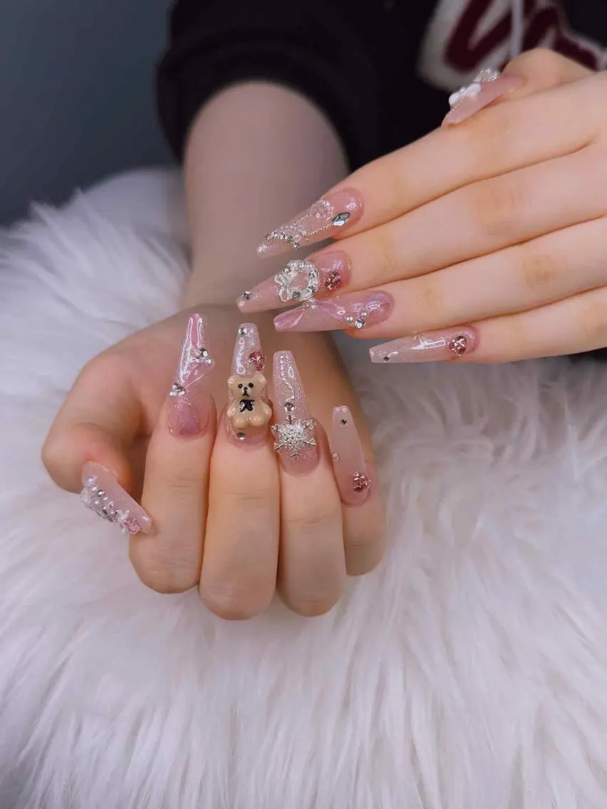 ネイル RuBy Nail93のネイルデザイン