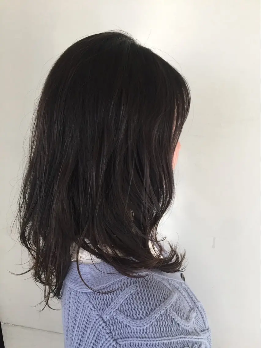 セミロング 河田 日和のヘアスタイル
