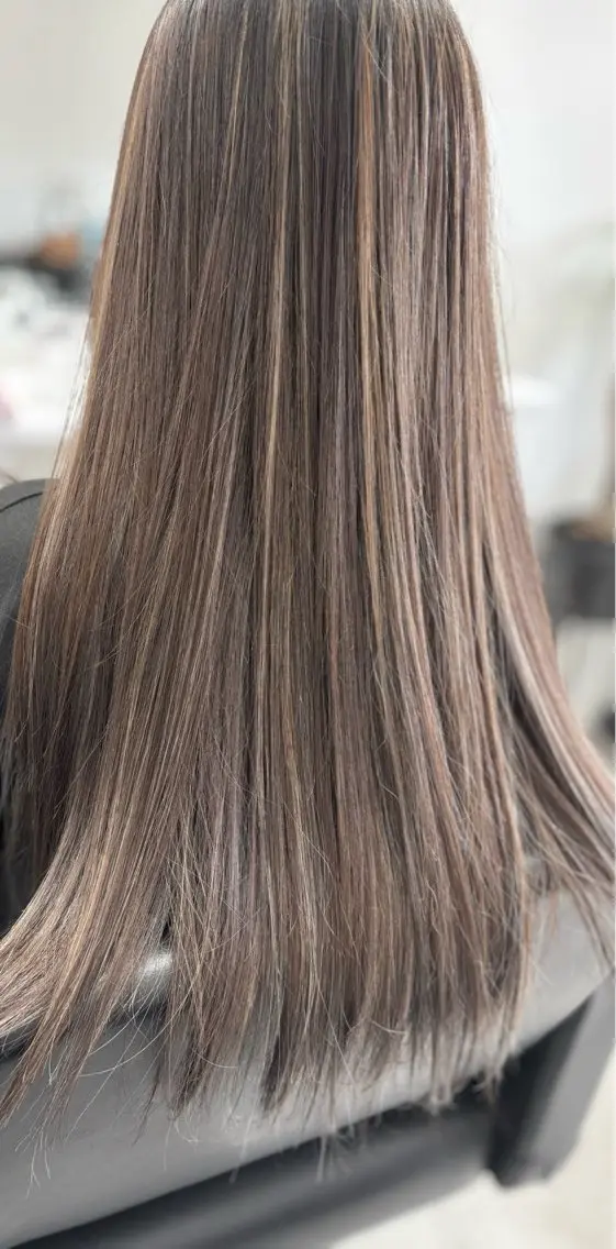 ロング カット ヘアカラー トリートメント Lumo Yu-kiのヘアスタイル