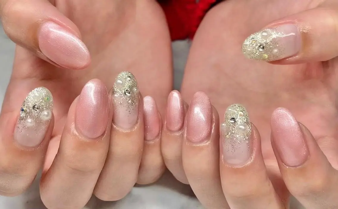 ネイル 長さ出し ジェルネイル 韓国ネイル マグネットネイル 持ち込み ハンドネイル Nail&eye Belire 新宿のネイルデザイン