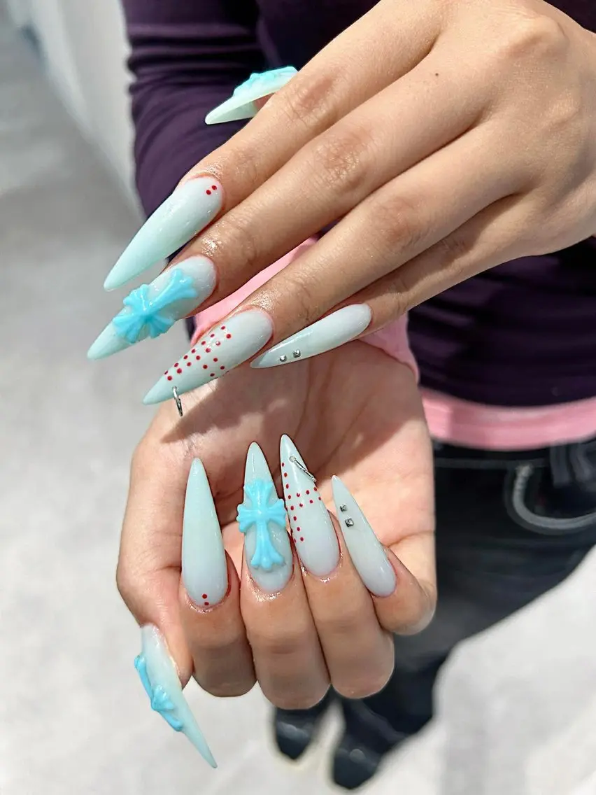 ネイル チークネイル ドット フレンチネイル グラデーション ハート ハンドネイル ハンドケア Eli Muse 新宿ネイルのネイルデザイン
