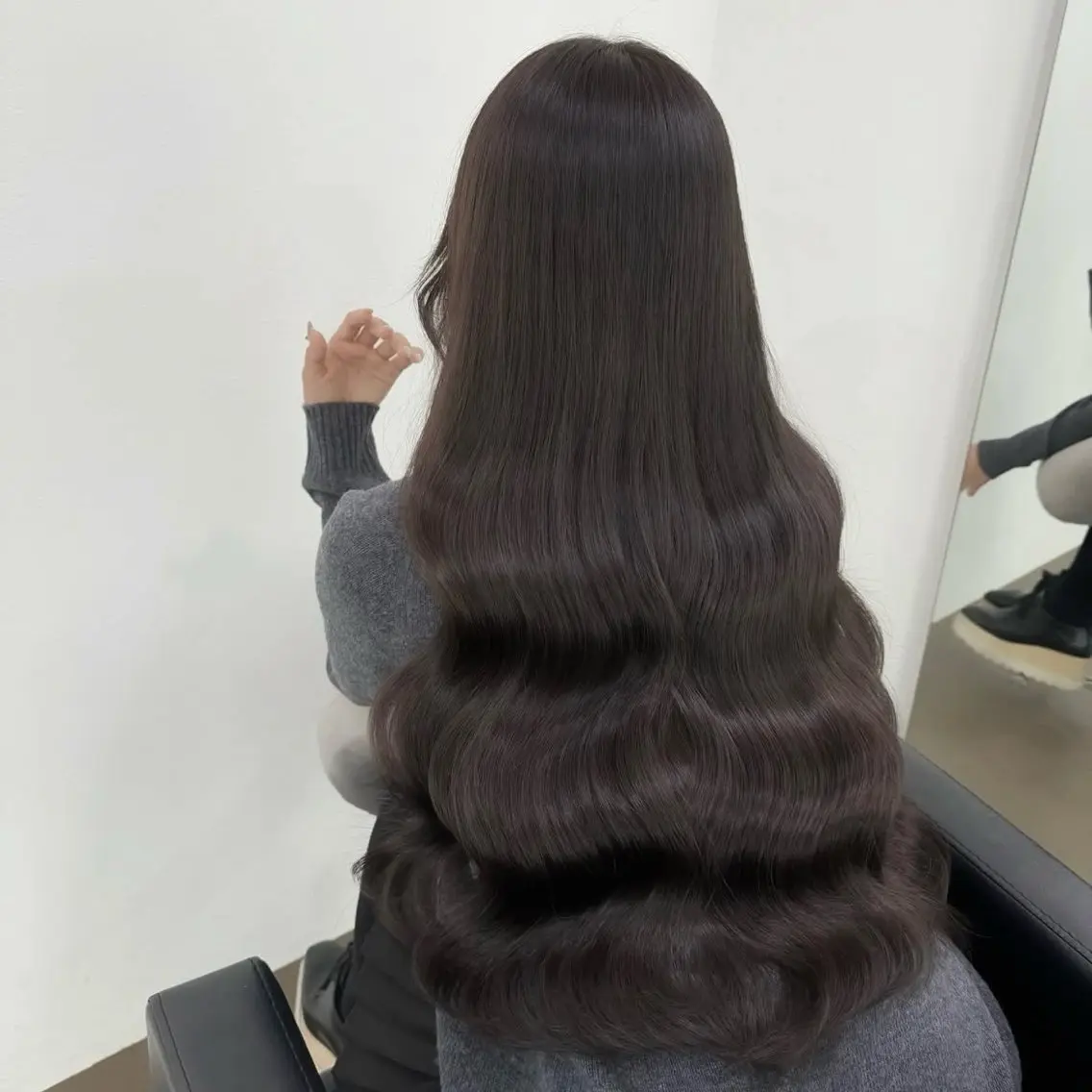 ロング ヘアカラー トリートメント 川元 春奈のヘアスタイル
