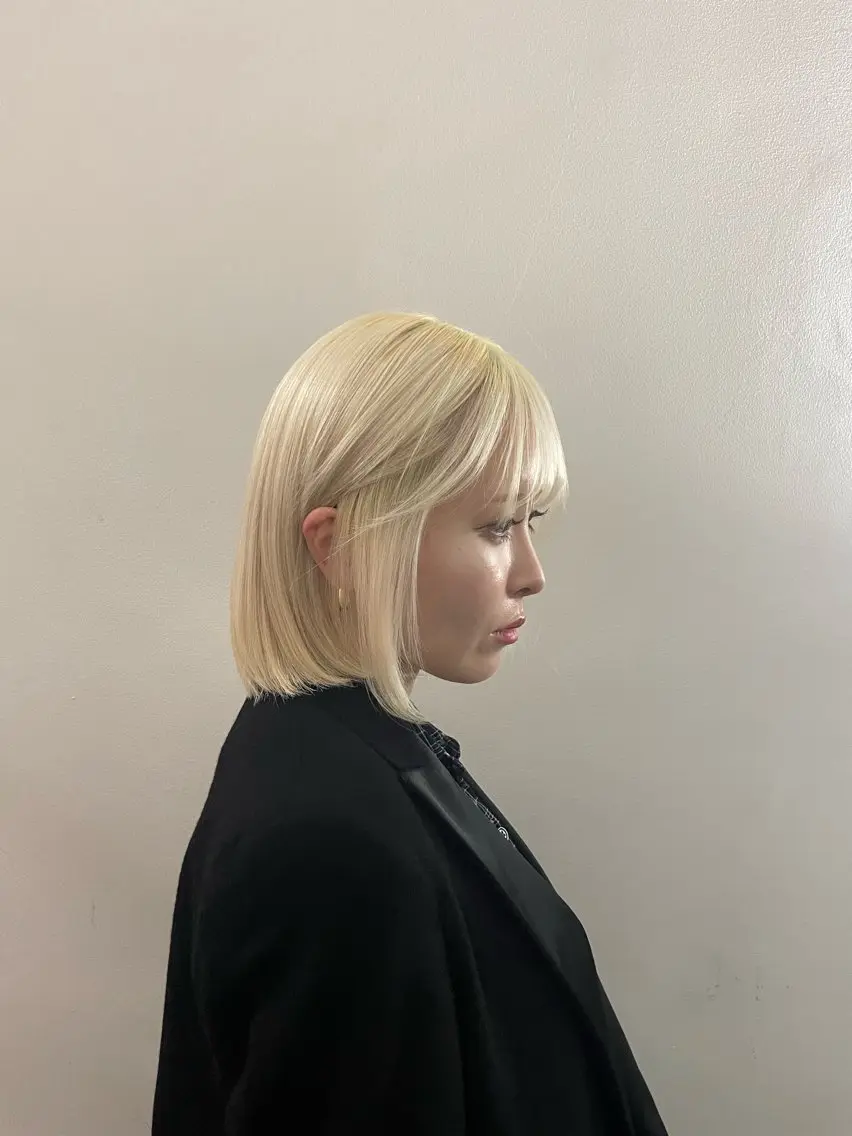 ミディアム ブリーチなしダブル ブリーチカラー優海のヘアスタイル