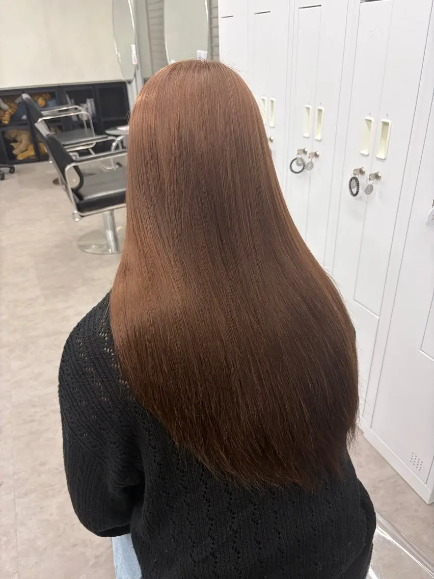 ロング トリートメント ヘアカラー 秋山 七海のヘアスタイル