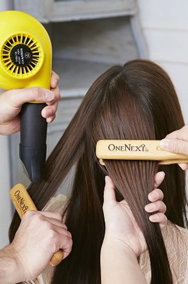 ONE NEXT【縮毛矯正、カット、シャンプー、ブロー】の写真