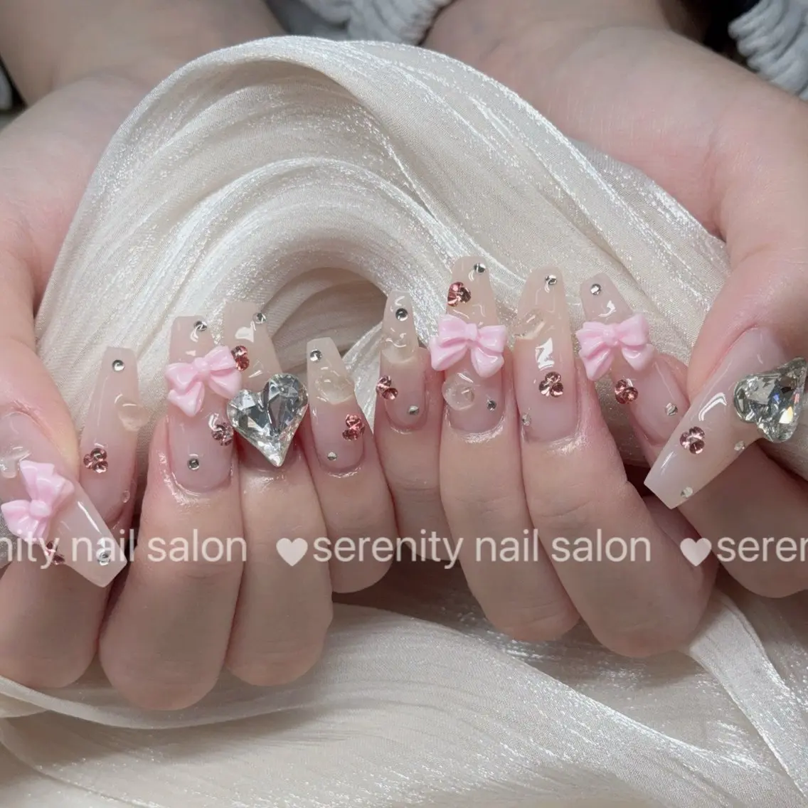 ネイル ハンドネイル ハンドケア ✨Serenity Nail salonのネイルデザイン