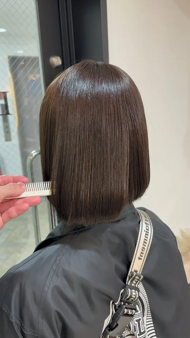 ショート カラー Lapis シマのヘアスタイル