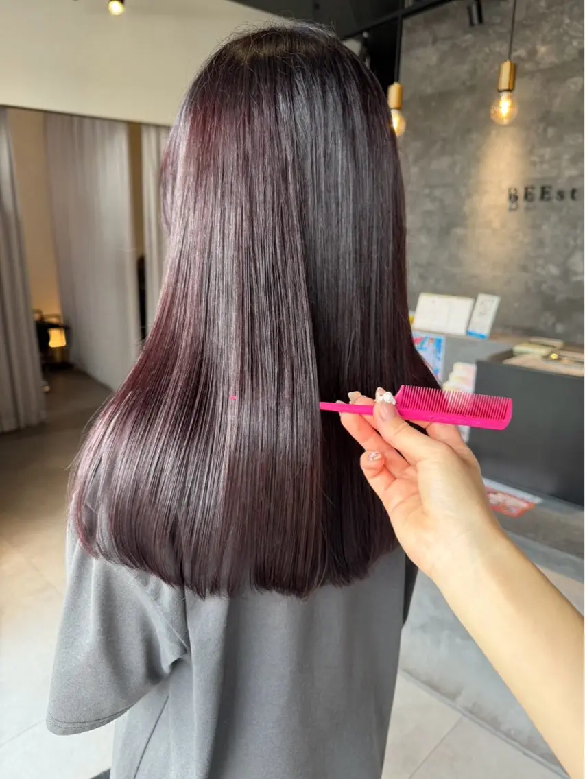 ロング カラー ボルドーカラー ヘアカラー HINA✂️🩵 刈谷三河安城のヘアスタイル