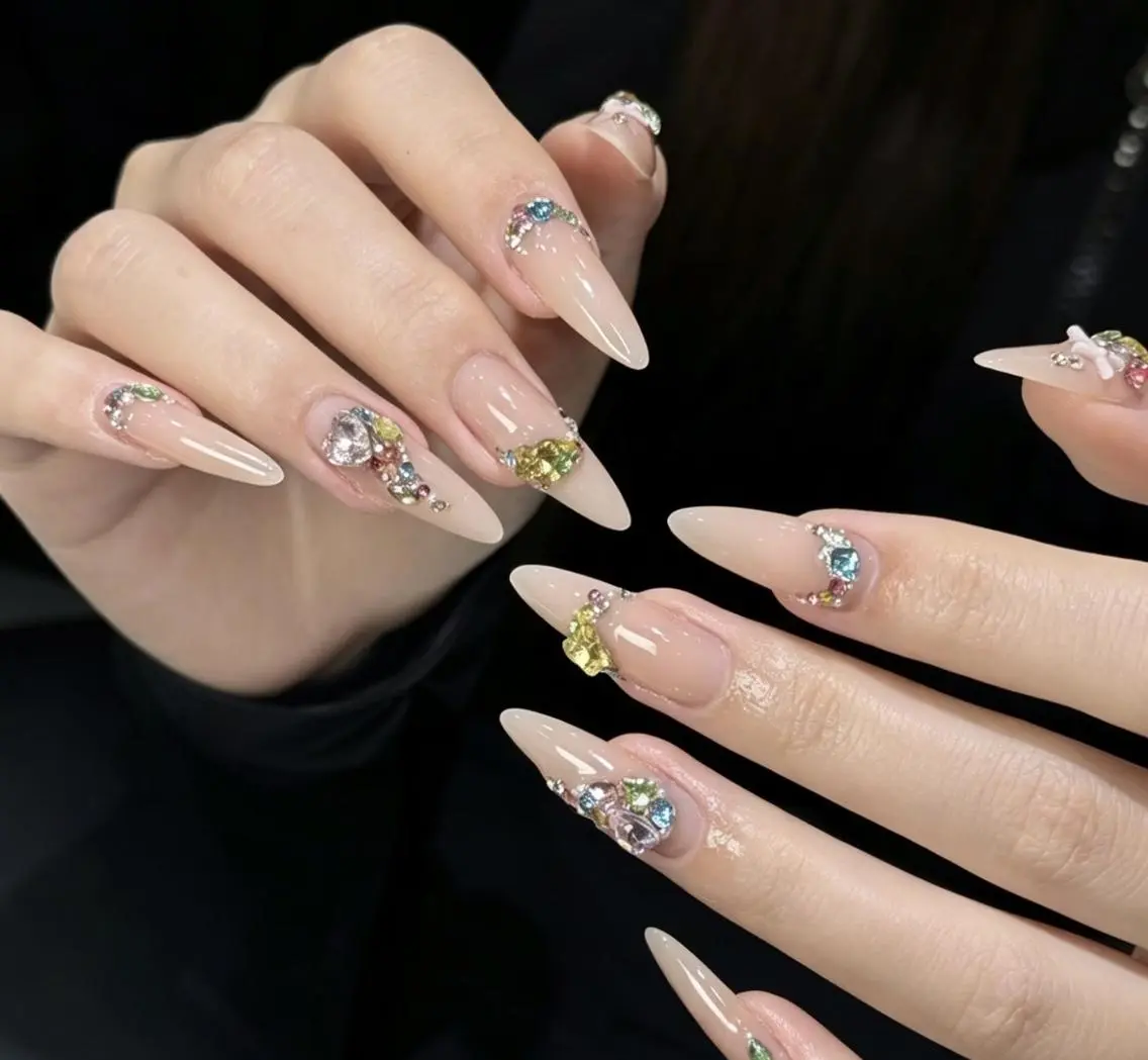 ネイル ハンドネイル TiTi Nail🫧のネイルデザイン