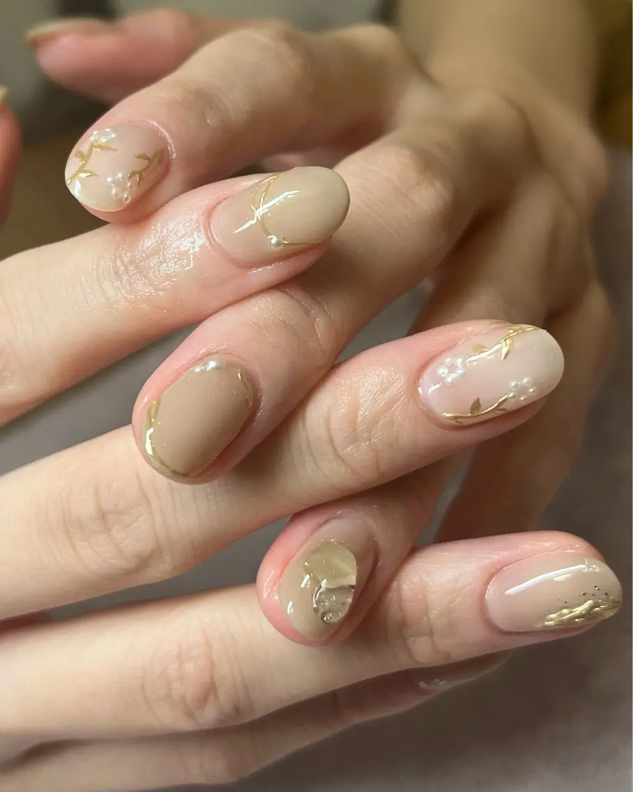 ネイル komorebi. 小峯 真実のネイルデザイン