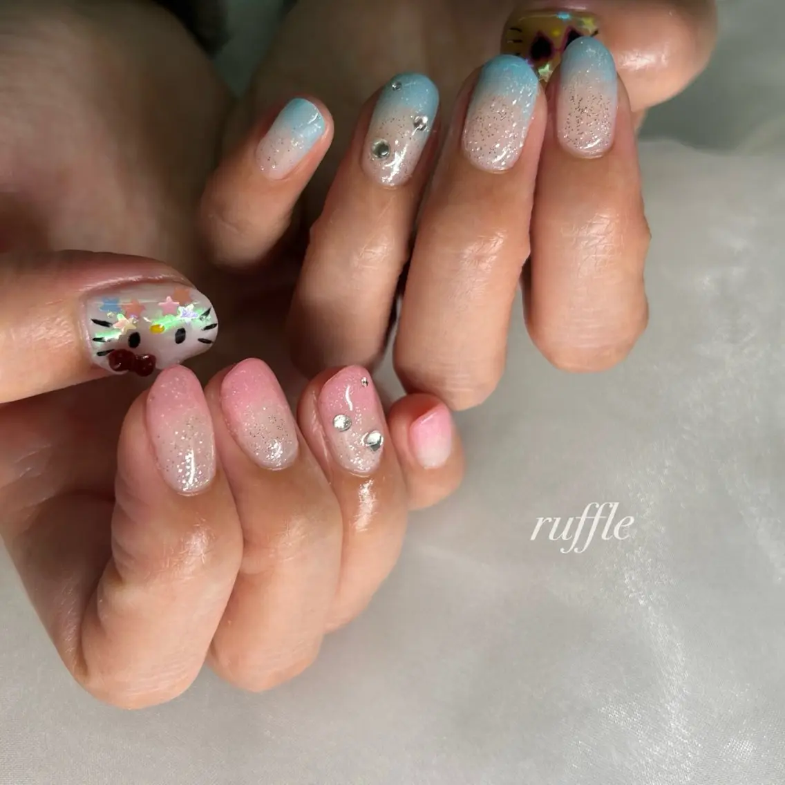 ネイル ブルー ラメ(グリッター) ピンク リボン ruffle Asukaのネイルデザイン