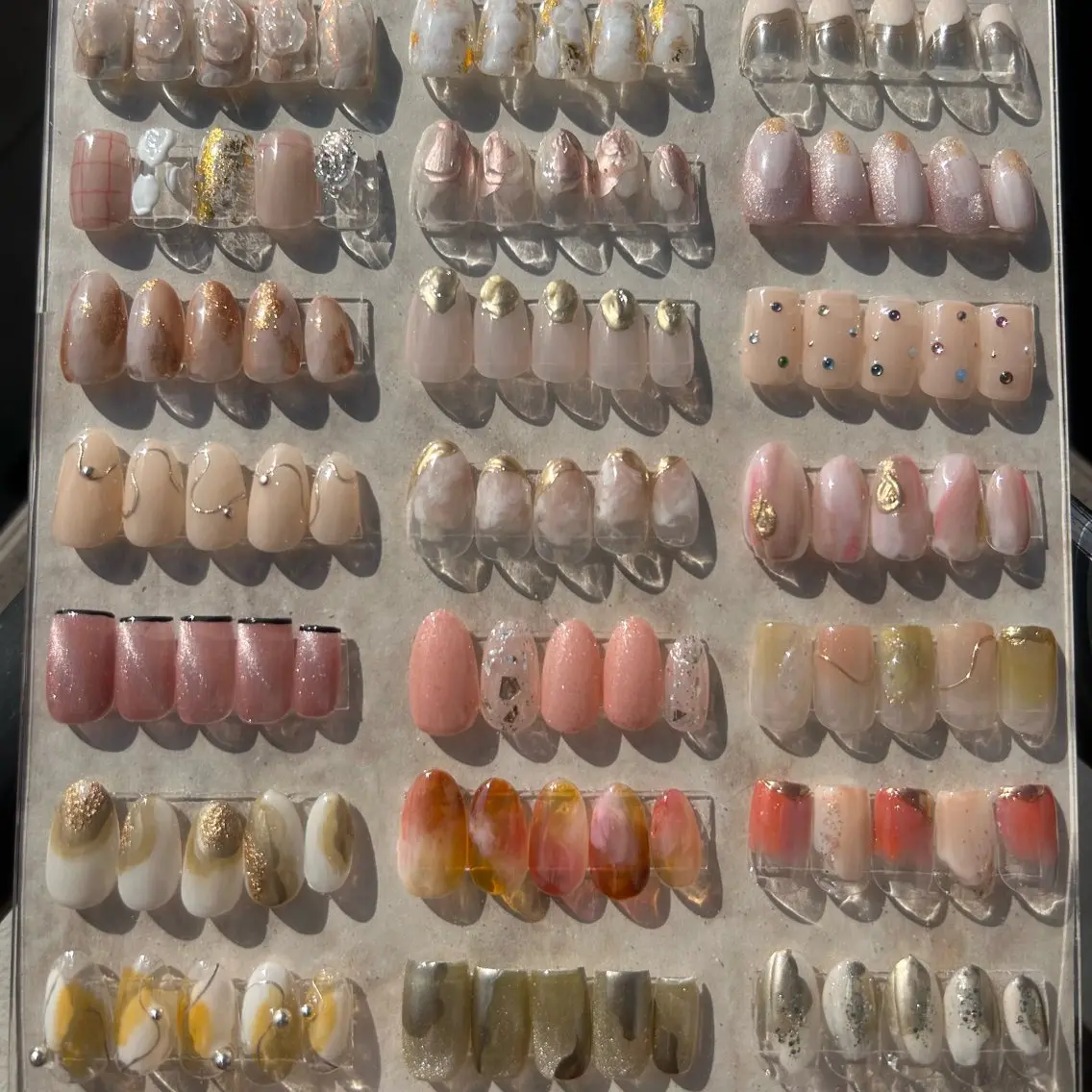 ネイル ニュアンスネイル muum_nail 新宿2分 三丁目1分のネイルデザイン
