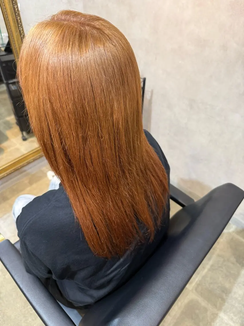セミロング カラー ベージュカラー ブリーチ オレンジ オレンジベージュ カット ヘアカラー maco /カラー・縮毛矯正のヘアスタイル
