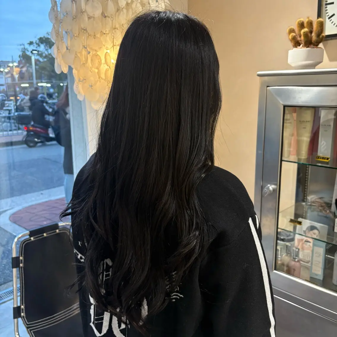 カラー ヘアカラー 池上 琉加のヘアスタイル