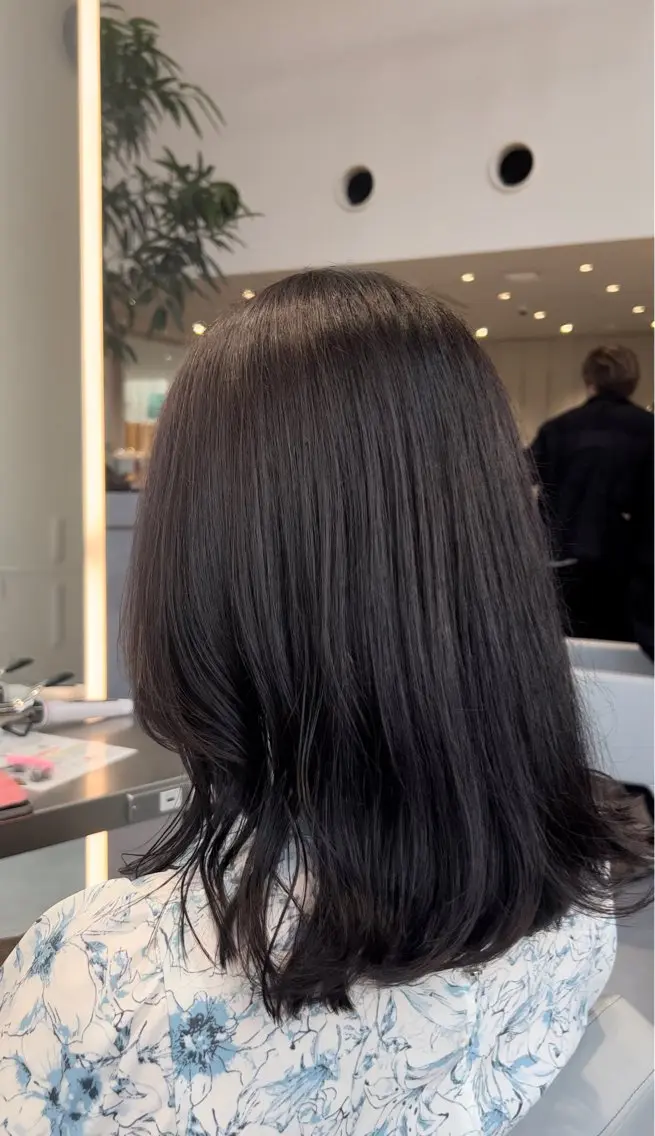 セミロング カラー グレージュ 清水 翔太のヘアスタイル