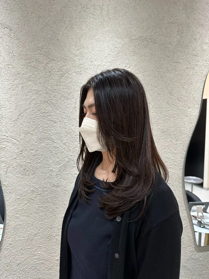 ロング カラー Shiro RENのヘアスタイル
