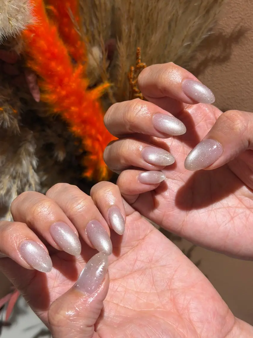 ネイル フラッシュネイル ジェルネイル ラメ(グリッター) マグネットネイル ハンドネイル ハンドケア Allma Nailのネイルデザイン